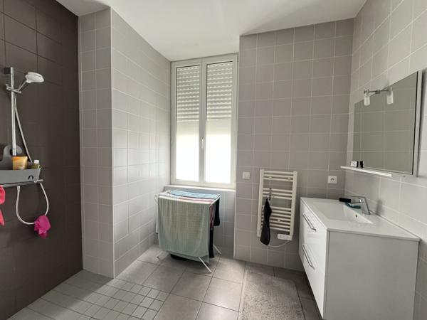 Louer Appartement 3 pièces - 46 m²