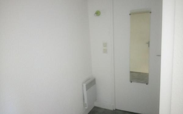 Immeuble à vendre    2 pièces •  Limoges