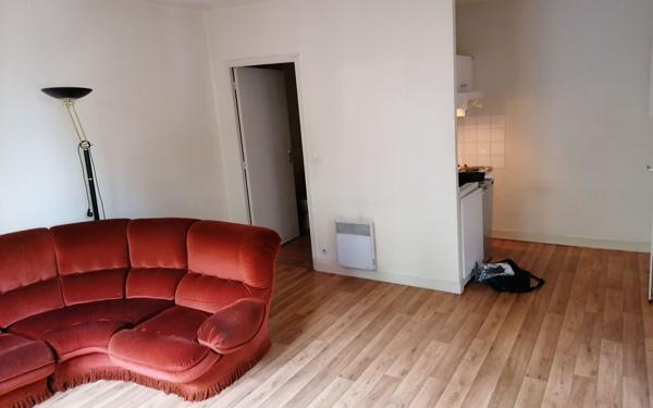 Immeuble à vendre    2 pièces •  Limoges