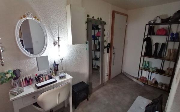 Immeuble à vendre    2 pièces •  Limoges