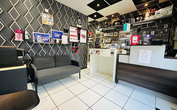 Maison à vendre    6 pièces •  Villeneuve-Tolosane