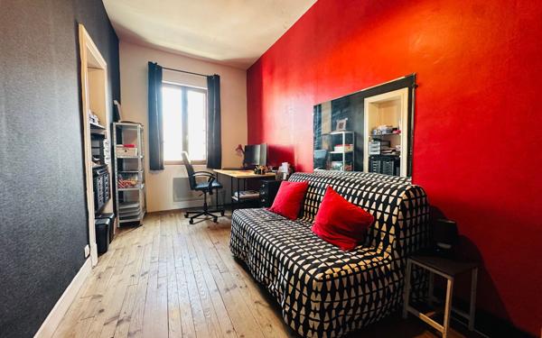 Maison à vendre    6 pièces •  Villeneuve-Tolosane