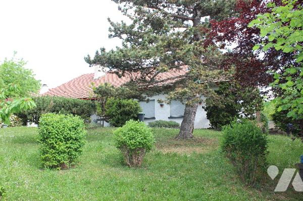 Blanzat, villa type 7