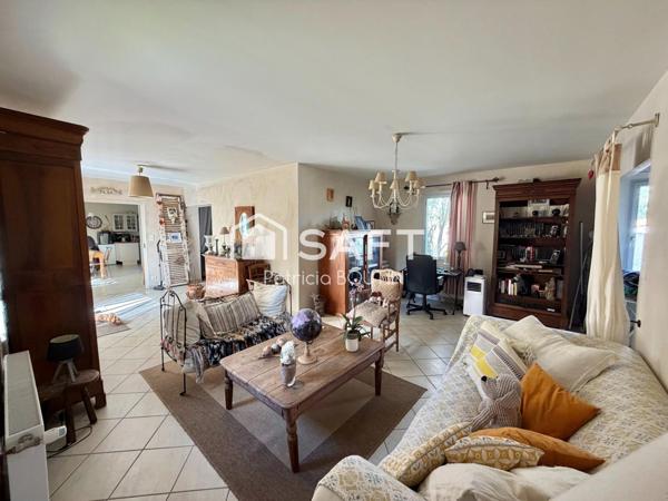 PAVILLON 3 CHAMBRES + JARDIN ET PORCHE A NIORT