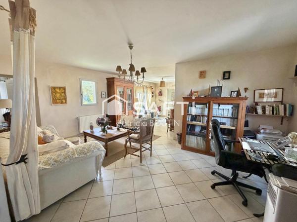 PAVILLON 3 CHAMBRES + JARDIN ET PORCHE A NIORT