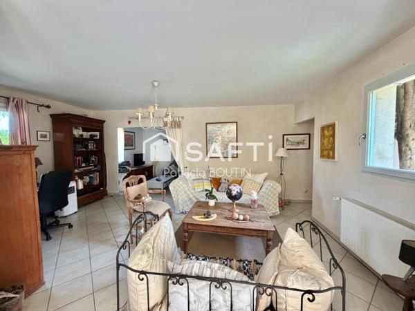 PAVILLON 3 CHAMBRES + JARDIN ET PORCHE A NIORT