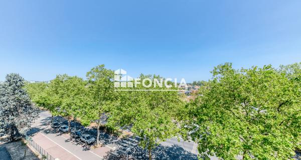 À vendre Appartement 4 pièces 61 m² - Vénissieux 69200