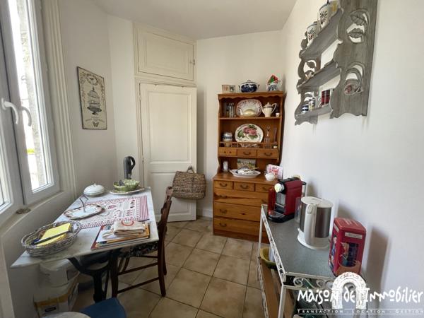Vente Appartement dans hôtel particulier - 4 pièces - 87m² - Immeuble de caractère Quartier Vieux-Cognac COGNA