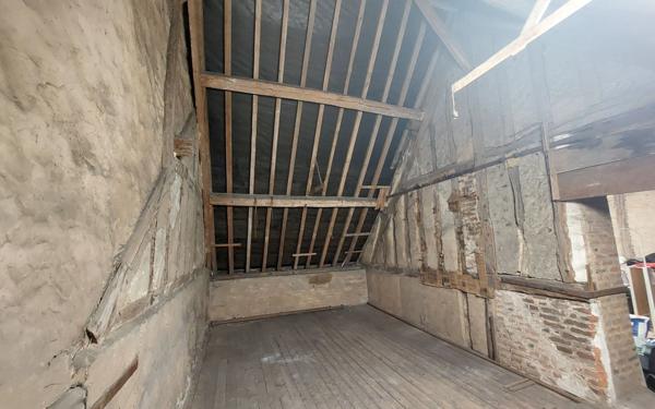 Maison à vendre    3 pièces • 70 m2 Breteuil