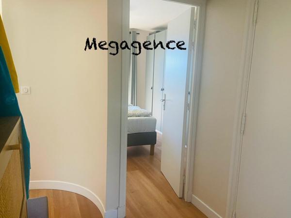 Appartement à LE LAVANDOU, 83980 - 2 pièces 49m²