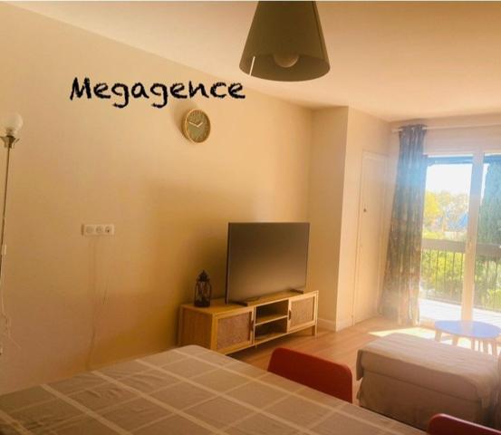 Appartement à LE LAVANDOU, 83980 - 2 pièces 49m²