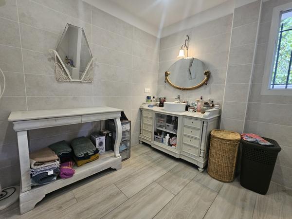Maison neuve, configuration de loft - Lunel nord