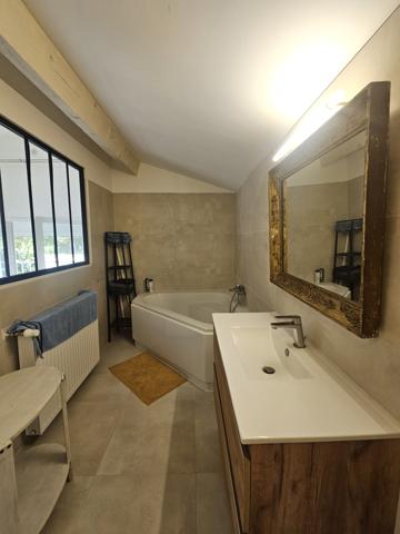 Maison neuve, configuration de loft - Lunel nord