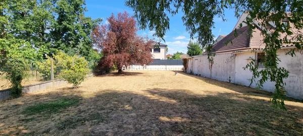 Vente                                                      Terrain
                        
                                         530 m2                     à Boissy-Saint-Léger
