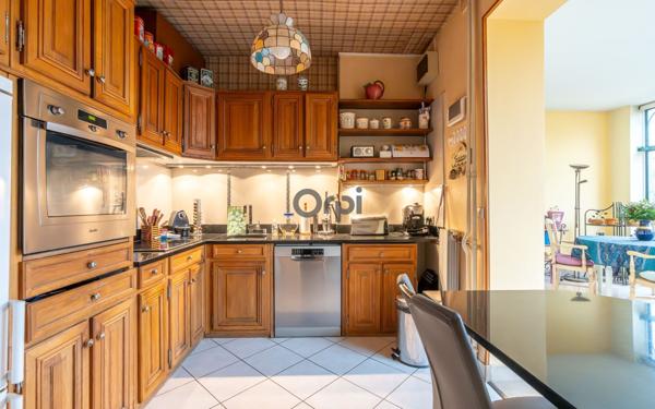 Maison à vendre    6 pièces • 138,64 m2 Joinville-le-Pont