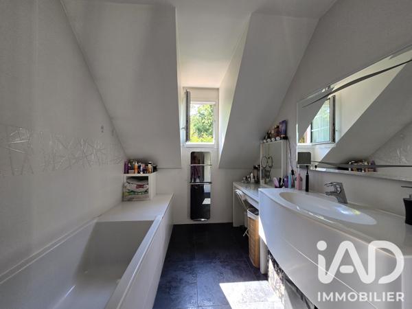 Maison à vendre 6 pièces 159,49 m² Marolles-en-Brie