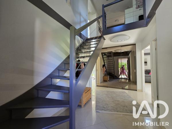 Maison à vendre 6 pièces 159,49 m² Marolles-en-Brie