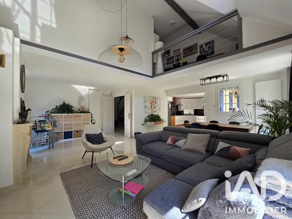 Maison à vendre 6 pièces 159,49 m² Marolles-en-Brie