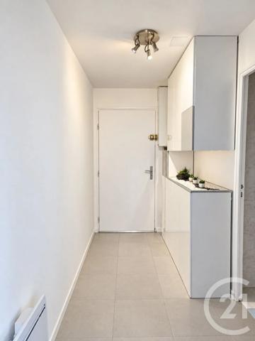 Appartement F2 à vendre  2 pièces - 54 m 2   MEAUX  - 77