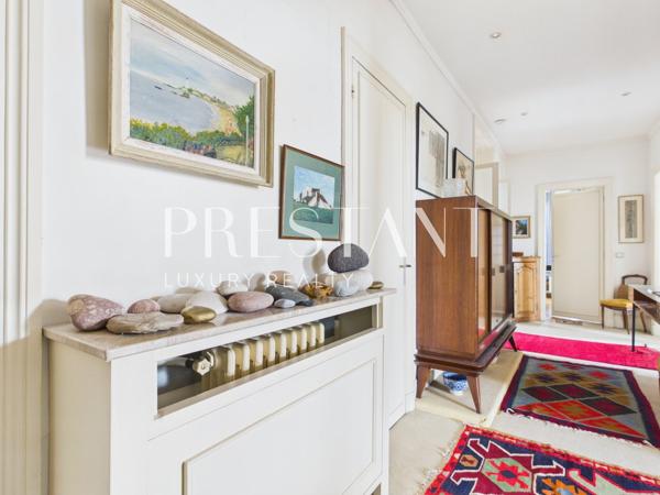 Grand appartement au premier étage dans maison de maître, BIARRITZ