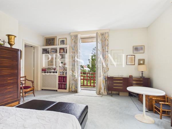 Grand appartement au premier étage dans maison de maître, BIARRITZ