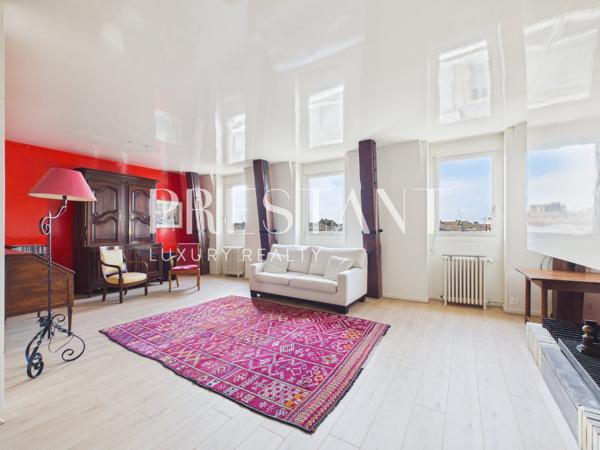 Appartement à rafraichir face au Jardin Public, au cœur de l’une des adresses les plus prestigieuses de Bordeaux., BORDEAUX