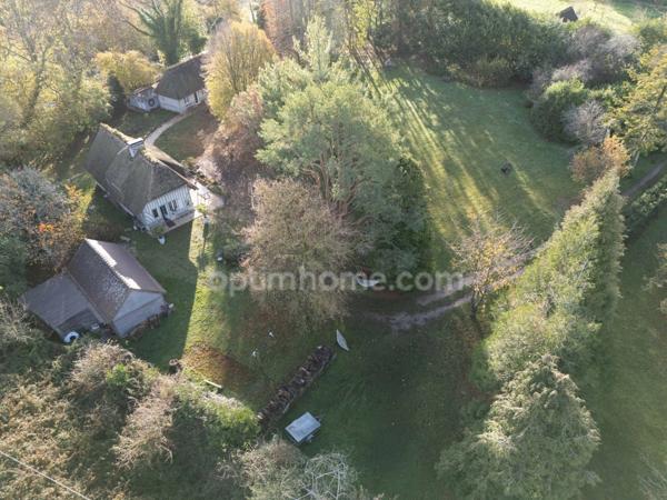 AUX PORTES DE HONFLEUR – ENSEMBLE IMMOBILIER AVEC 2 MAISONS NORMANDES ET DÉPENDANCES - TERRAIN 7 300 m²