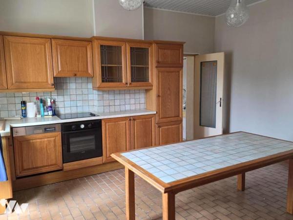 SOMAIN LONGERE A CONFORTER