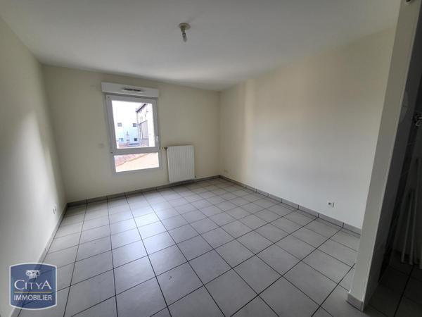 Appartement à louer 2 pièces 59m²