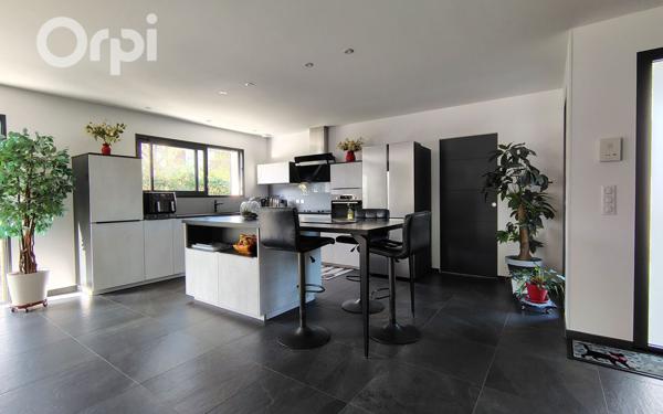 Maison à vendre    5 pièces •  La Tremblade