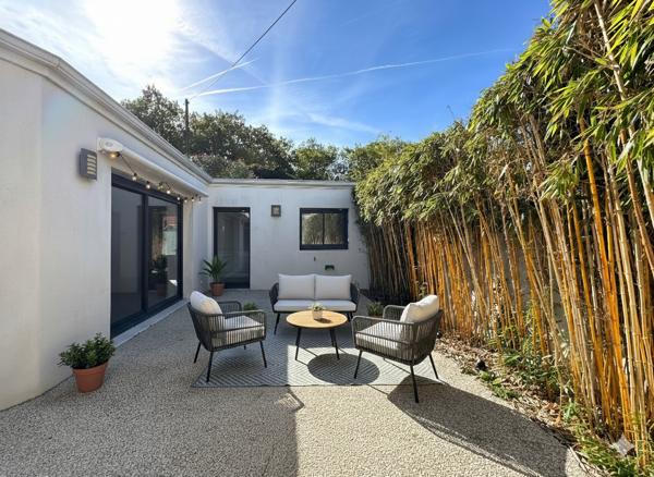 Maison La Rochelle 4 pièces 106 m2 €493 500 ** - Référence HDO642D