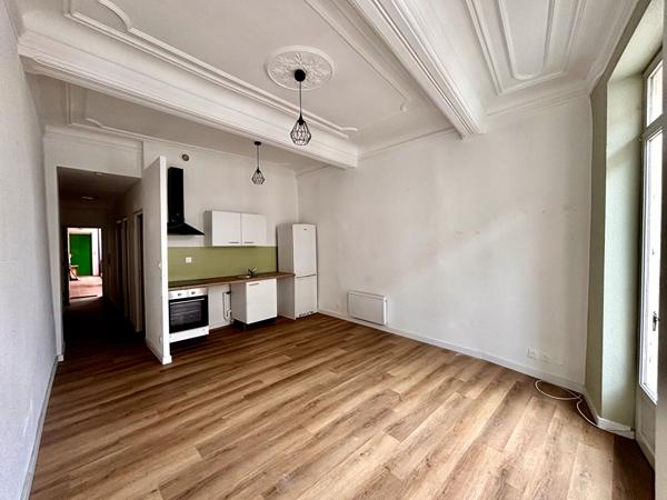 PAMIERS -  À louer - Appartement T2 en centre-ville