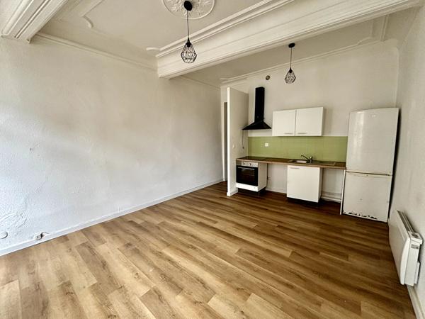 PAMIERS -  À louer - Appartement T2 en centre-ville