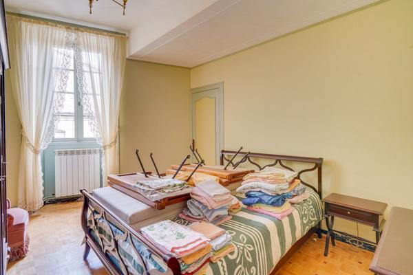 Immeuble 5 pièces de 200m2