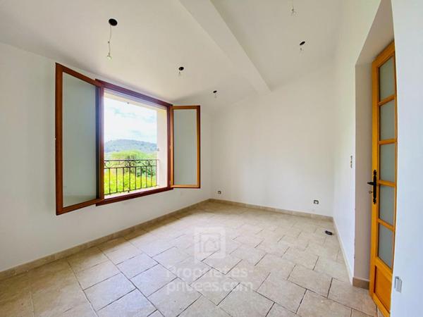 Appartement Duplex Levens 5 pièce(s)