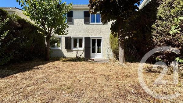 Maison à vendre  6 pièces - 98 m 2   CLAYE SOUILLY  - 77