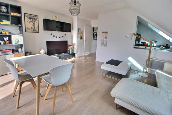 Appartement Verneuil Sur Seine 3 pièce(s) 56 m2 €233 000 **  - Référence  1725