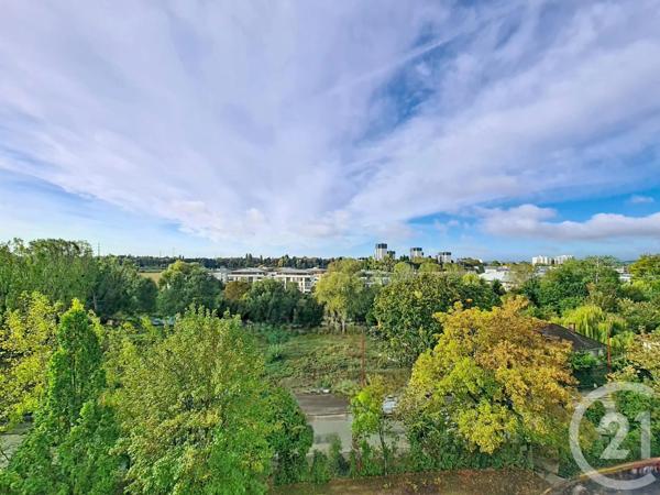 Appartement F4 à vendre  4 pièces - 62,14 m 2   FRESNES  - 94