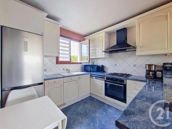 Appartement F4 à vendre  4 pièces - 62,14 m 2   FRESNES  - 94