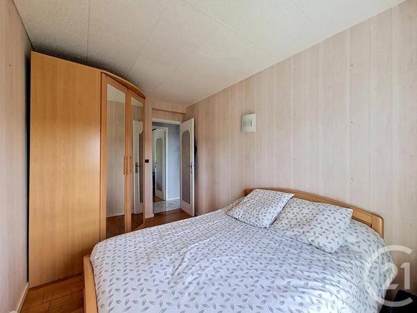 Appartement F4 à vendre  4 pièces - 62,14 m 2   FRESNES  - 94