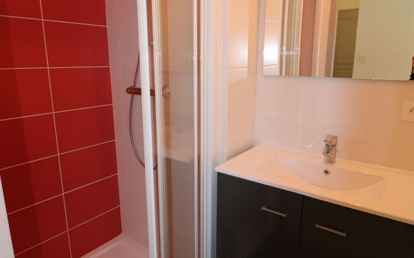 Appartement à vendre    4 pièces • 92,72 m2 Saint-Pierre-en-Faucigny