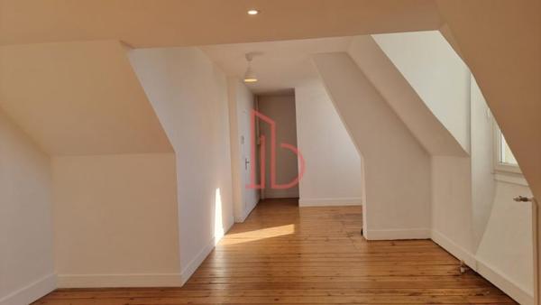 Bureau de 76 m² à louer à Bordeaux Chartrons