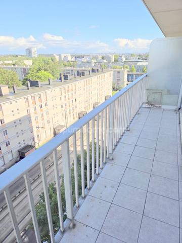Appartement 3 pièces / 1 Chambre - Balcon - 59 m2 - 128 000 € FAI