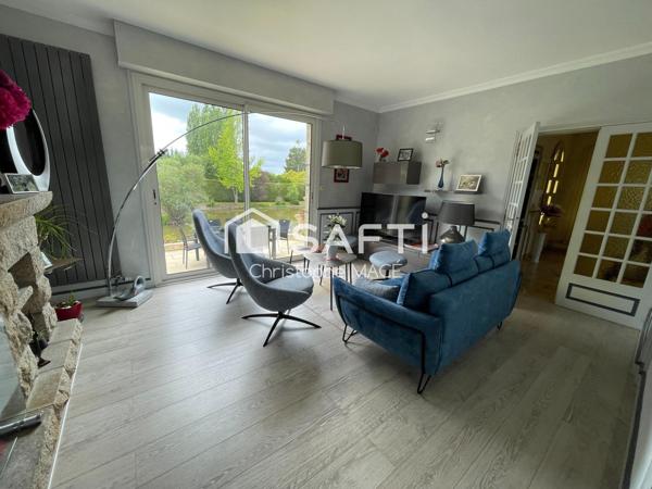 Propriété  8 pièces - 195m2 sur un terrain de 3151m2 avec plan d'eau