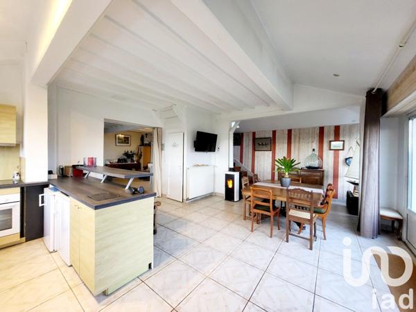 Maison de ville 14 pièces de 250 m² à Ambon (56190)