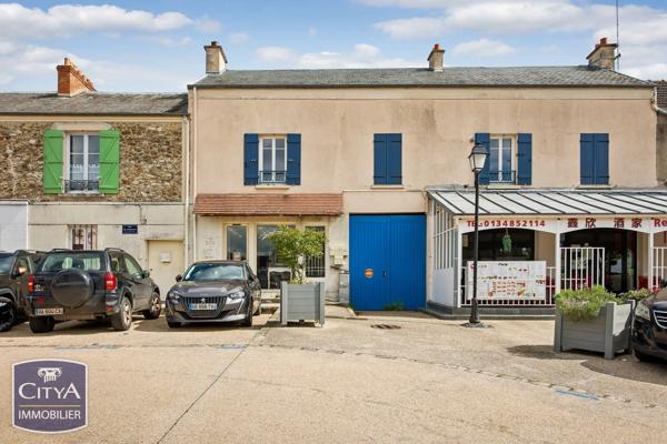 Appartement à vendre 2 pièces 44m² Cernay-la-Ville (78720)