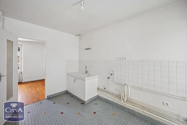 Appartement à vendre 2 pièces 44m² Cernay-la-Ville (78720)