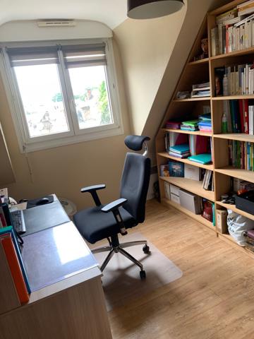 Appartement
                                                                                                                                                                                                                                                                                                                        3 pièce(s)                                                                                                                                                                                                          2 chambre(s)                                                                                                                                                                                                          58  m²
