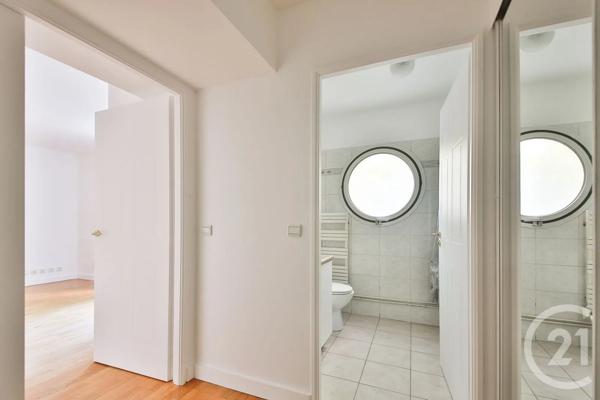 Appartement Studio à vendre  1 pièce - 29,92 m 2   COURBEVOIE  - 92