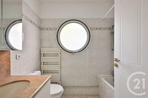Appartement Studio à vendre  1 pièce - 29,92 m 2   COURBEVOIE  - 92